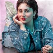 Profesora de canto para adultos y niños